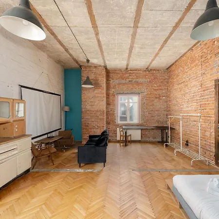 Brzozowa Cosy Loft By Bookinghost *